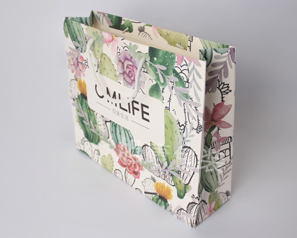 花（huā）色（sè）手提袋